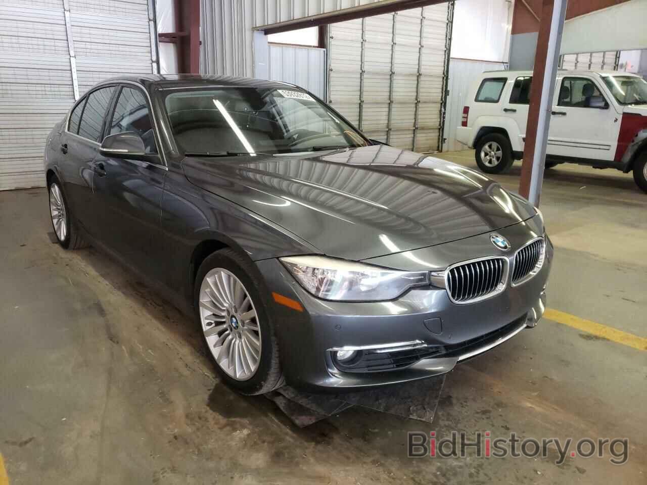 Photo WBA3C1C51DK105039 - BMW 3 SERIES 2013