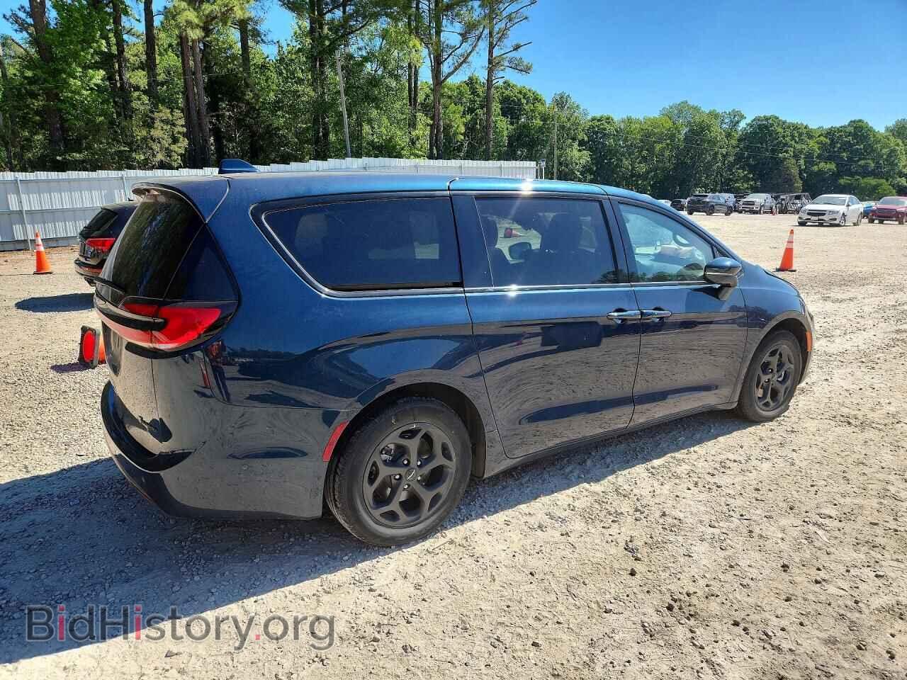 2022 CHRYSLER PACIFICA - VIN: 2C4RC1S70NR193083 - Фото 3