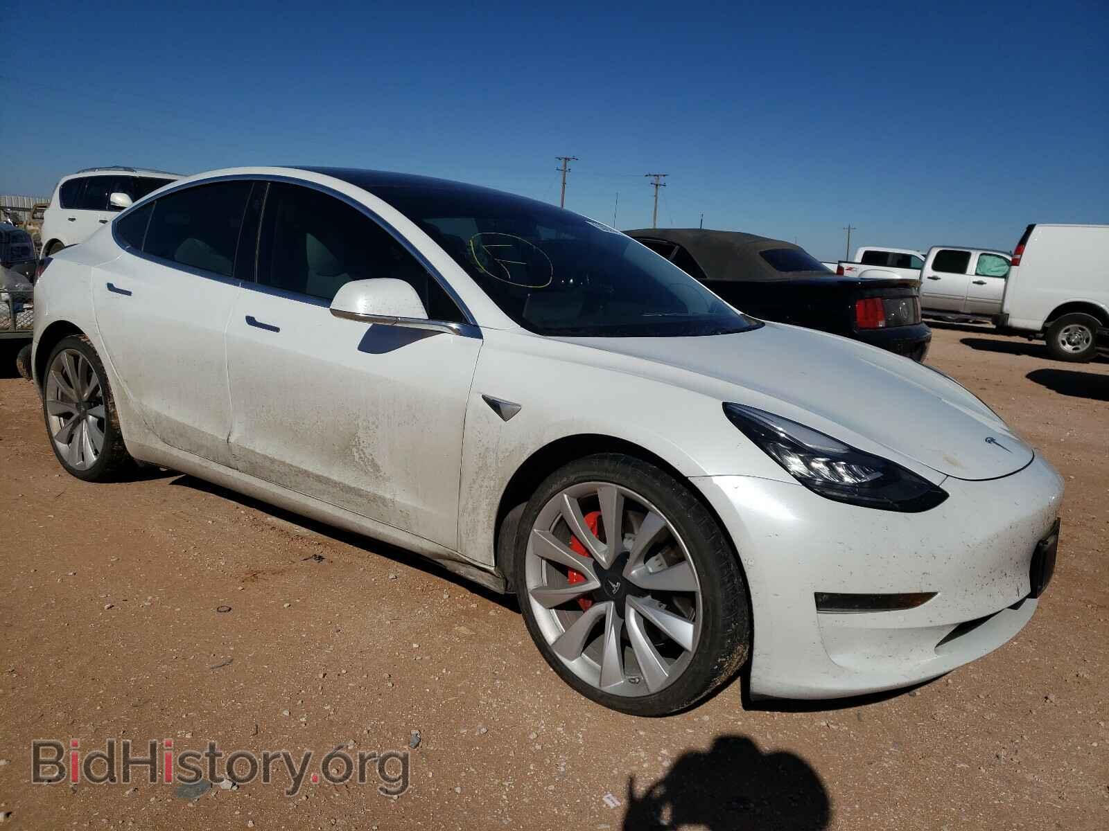 Фотография 5YJ3E1EB4KF422145 - TESLA MODEL 3 2019