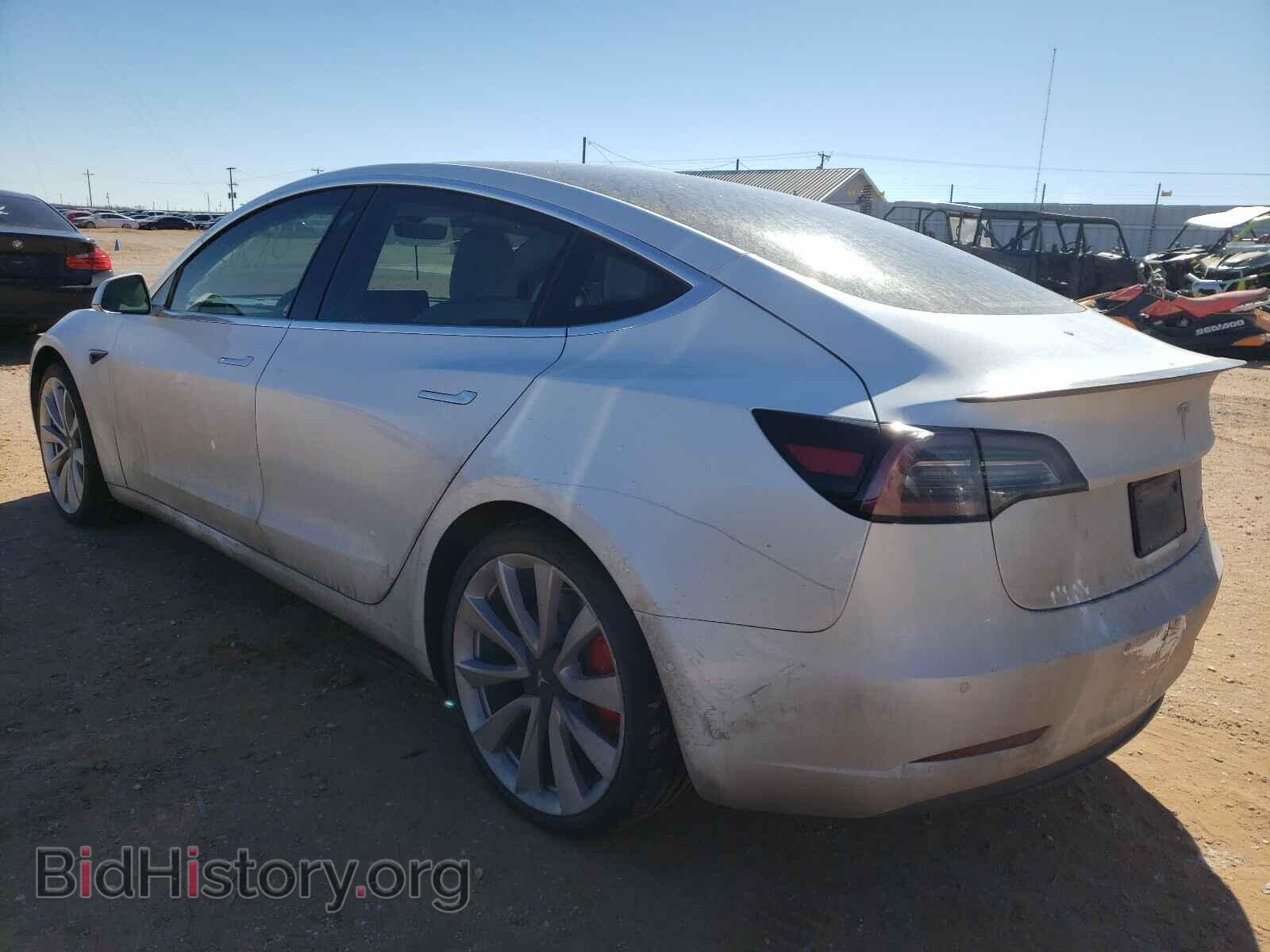 2019 TESLA MODEL 3 - VIN: 5YJ3E1EB4KF422145 - Фото 3