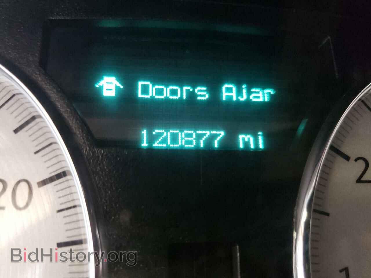 2010 CHRYSLER 300 - VIN: 2C3CA9CT5AH279855 - Фото 8