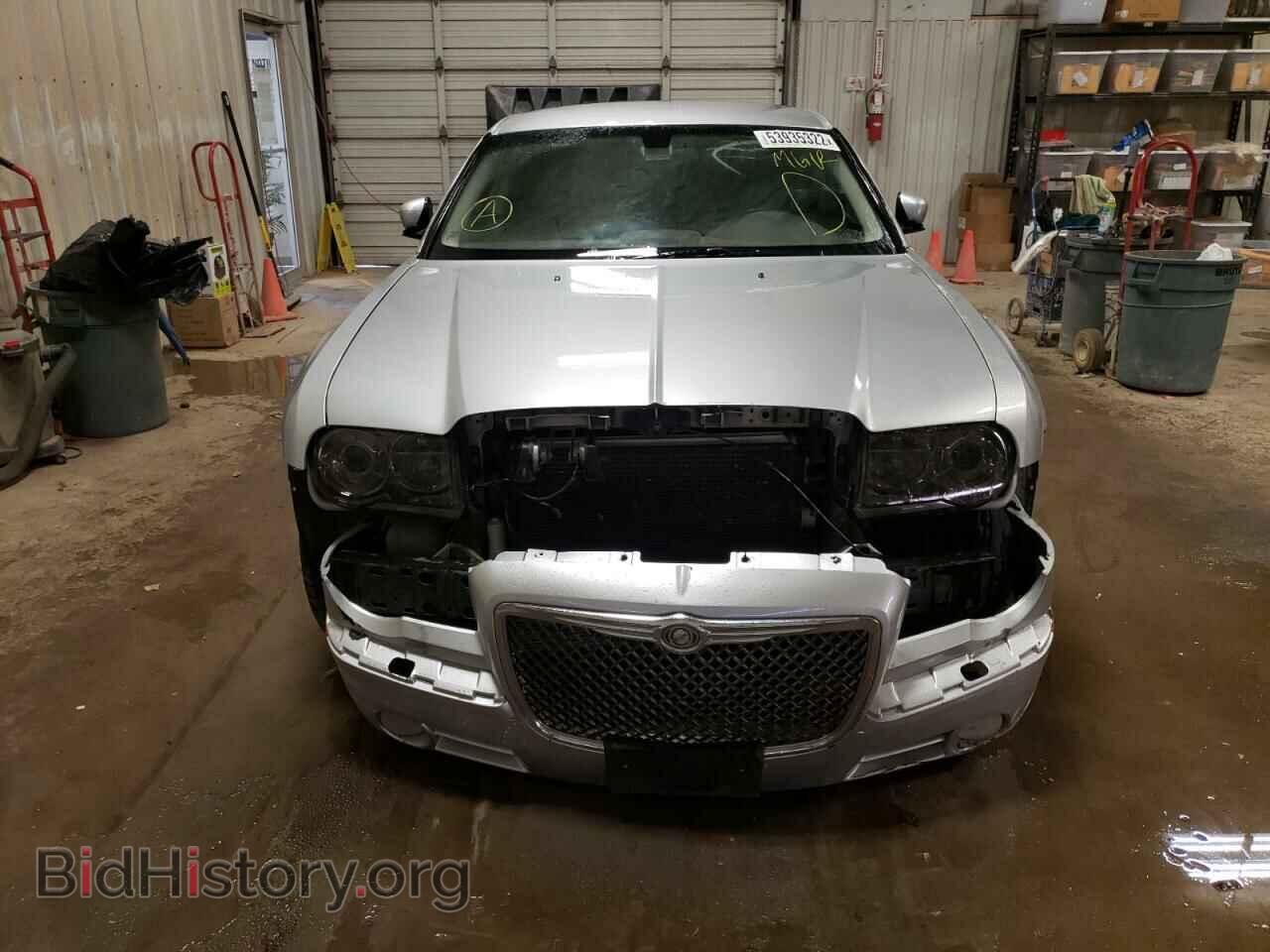 2010 CHRYSLER 300 - VIN: 2C3CA9CT5AH279855 - Фото 9