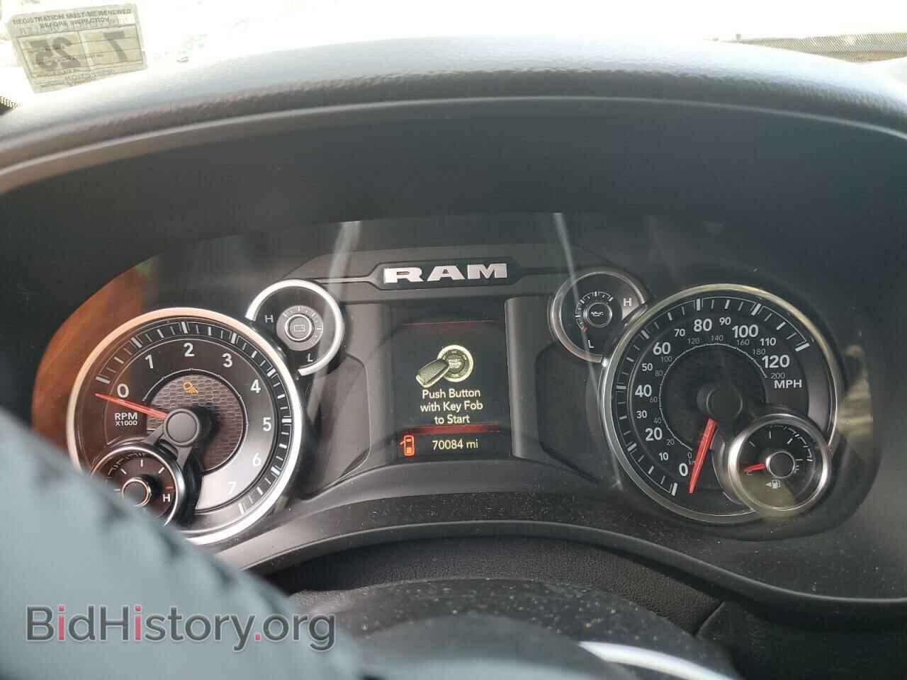 2020 RAM 1500 - VIN: 1C6SRFBT3LN366641 - Фото 9