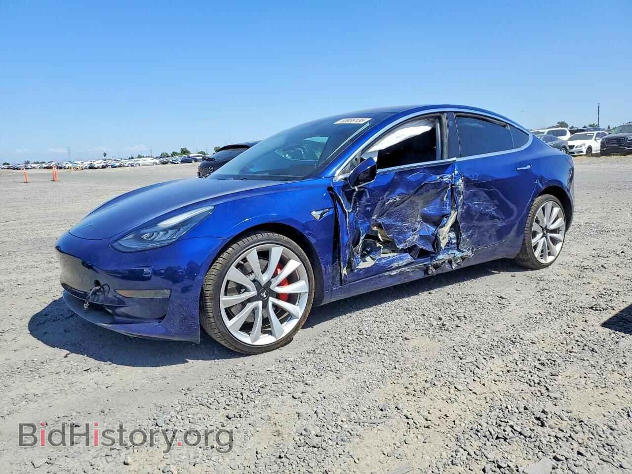 Фотография 5YJ3E1EB5JF083989 - TESLA MODEL 3 2018