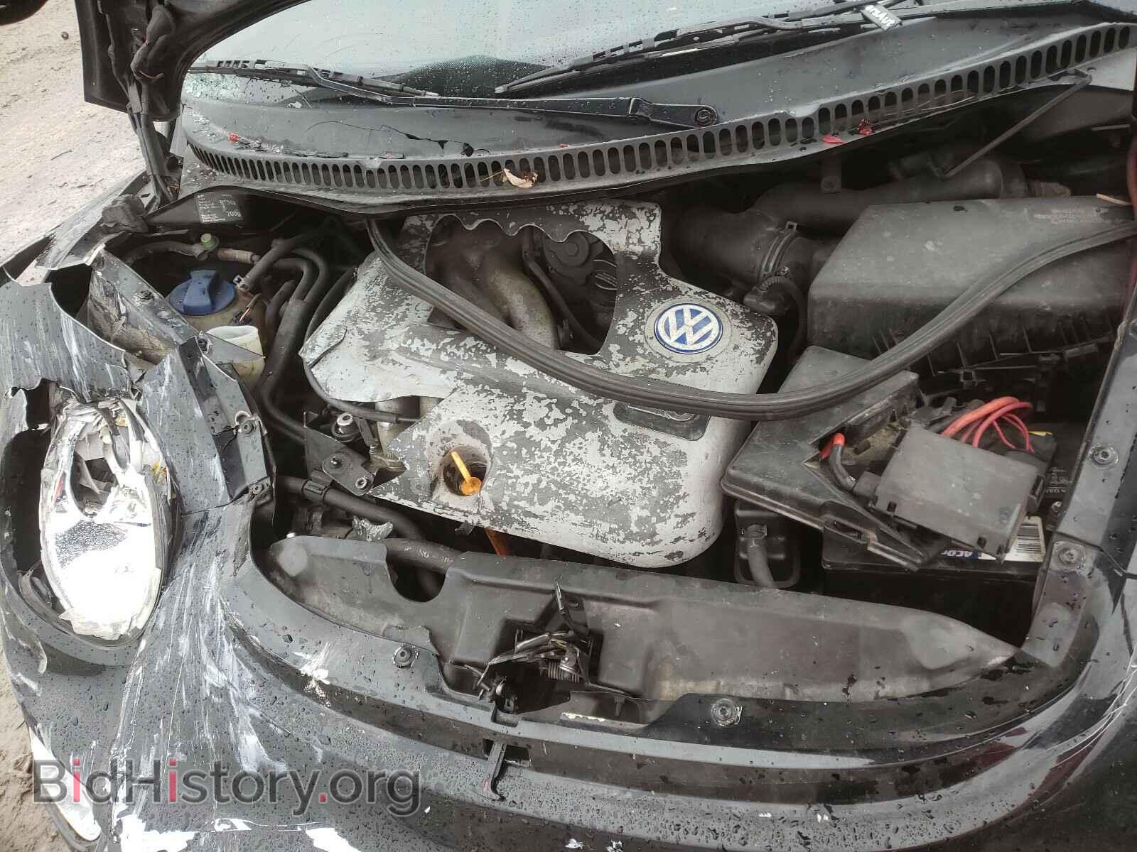 2000 VOLKSWAGEN BEETLE - VIN: 3VWCA21C6YM447310 - Фото 7