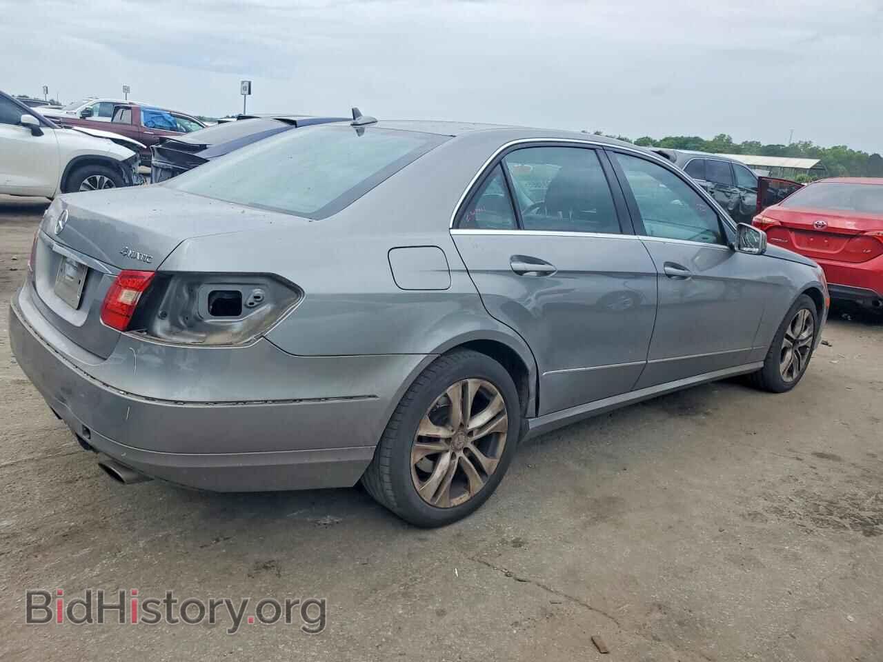 2011 MERCEDES-BENZ E-CLASS - VIN: WDDHF8HB8BA493323 - Фото 3