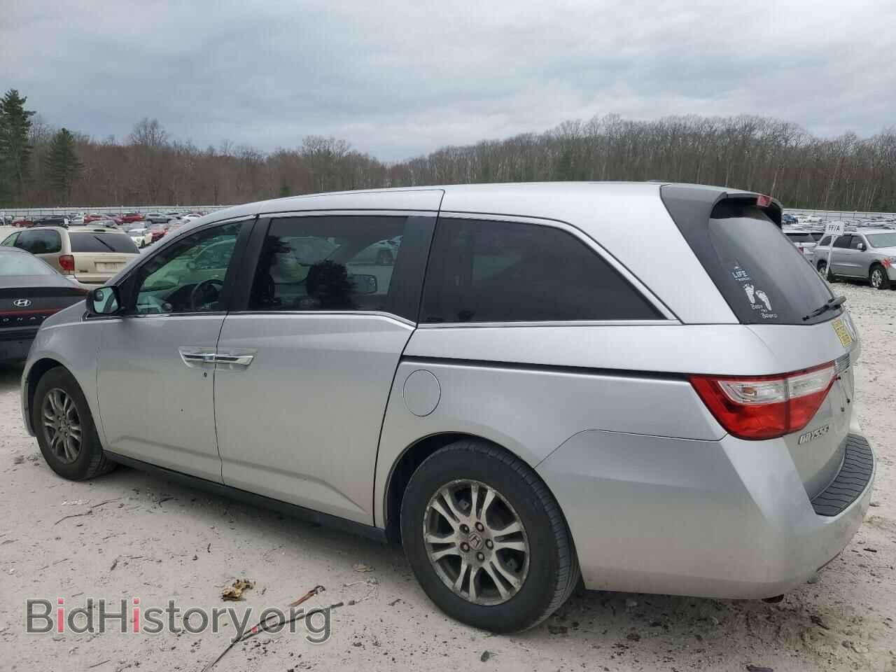 2011 HONDA All Models - VIN: 5FNRL5H68BB051805 - Фото 2