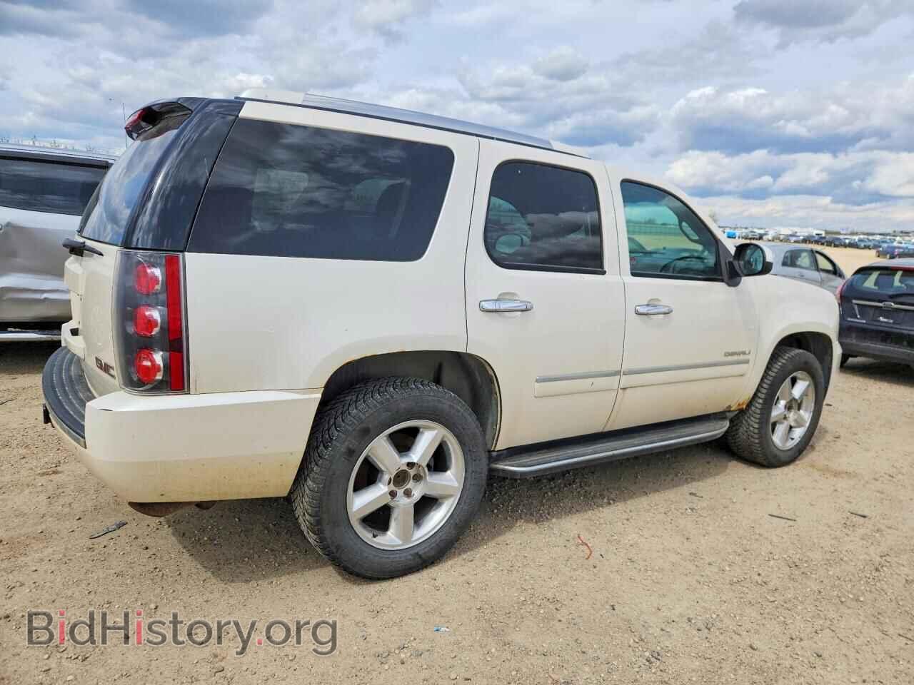 2013 GMC YUKON - VIN: 1GKS2EEF3DR190329 - Фото 3
