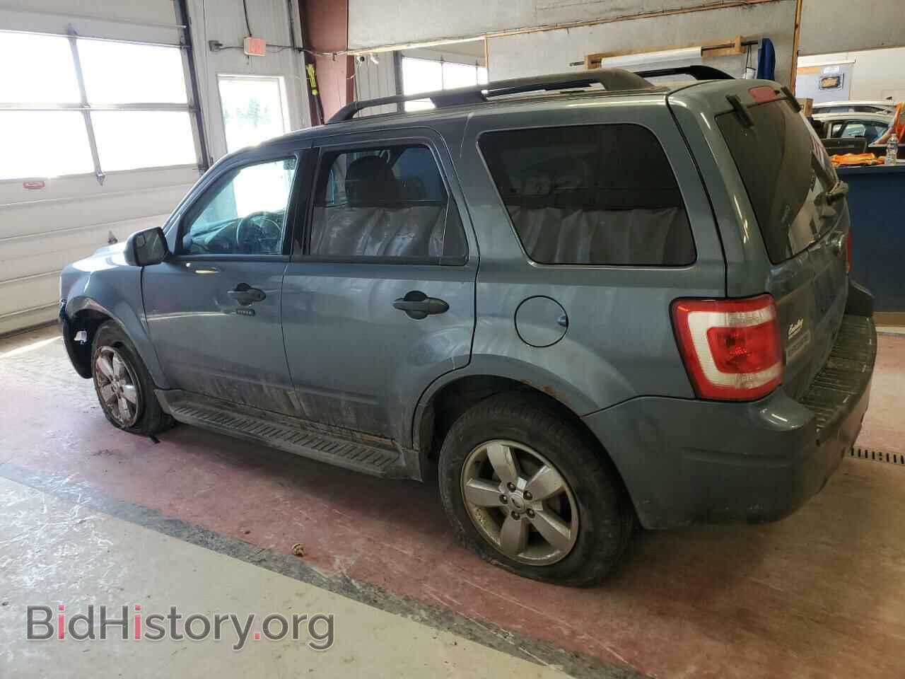 2011 FORD ESCAPE - VIN: 1FMCU9DG6BKA53978 - Фото 2