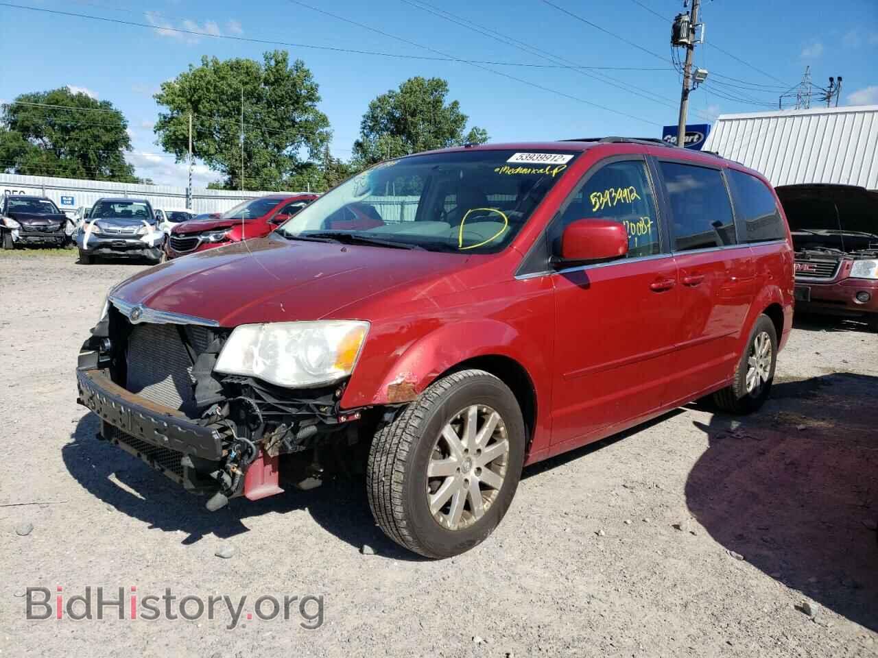 2008 CHRYSLER MINIVAN - VIN: 2A8HR54P08R613565 - Photo 2