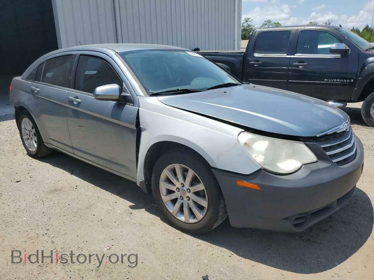 2010 CHRYSLER SEBRING - VIN: 1C3CC5FB9AN203388 - Фото 4