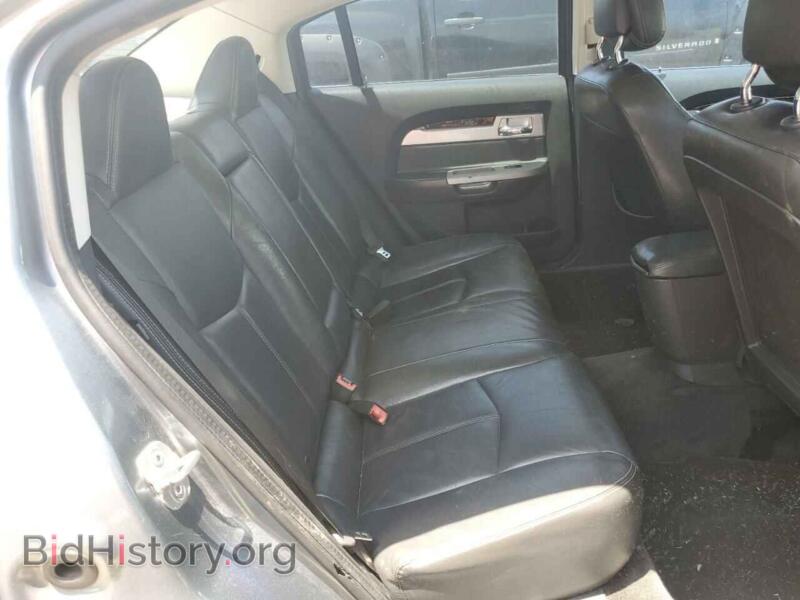 2010 Chrysler SEBRING (VIN 1C3CC5FB9AN203388) — photo 10 of 13