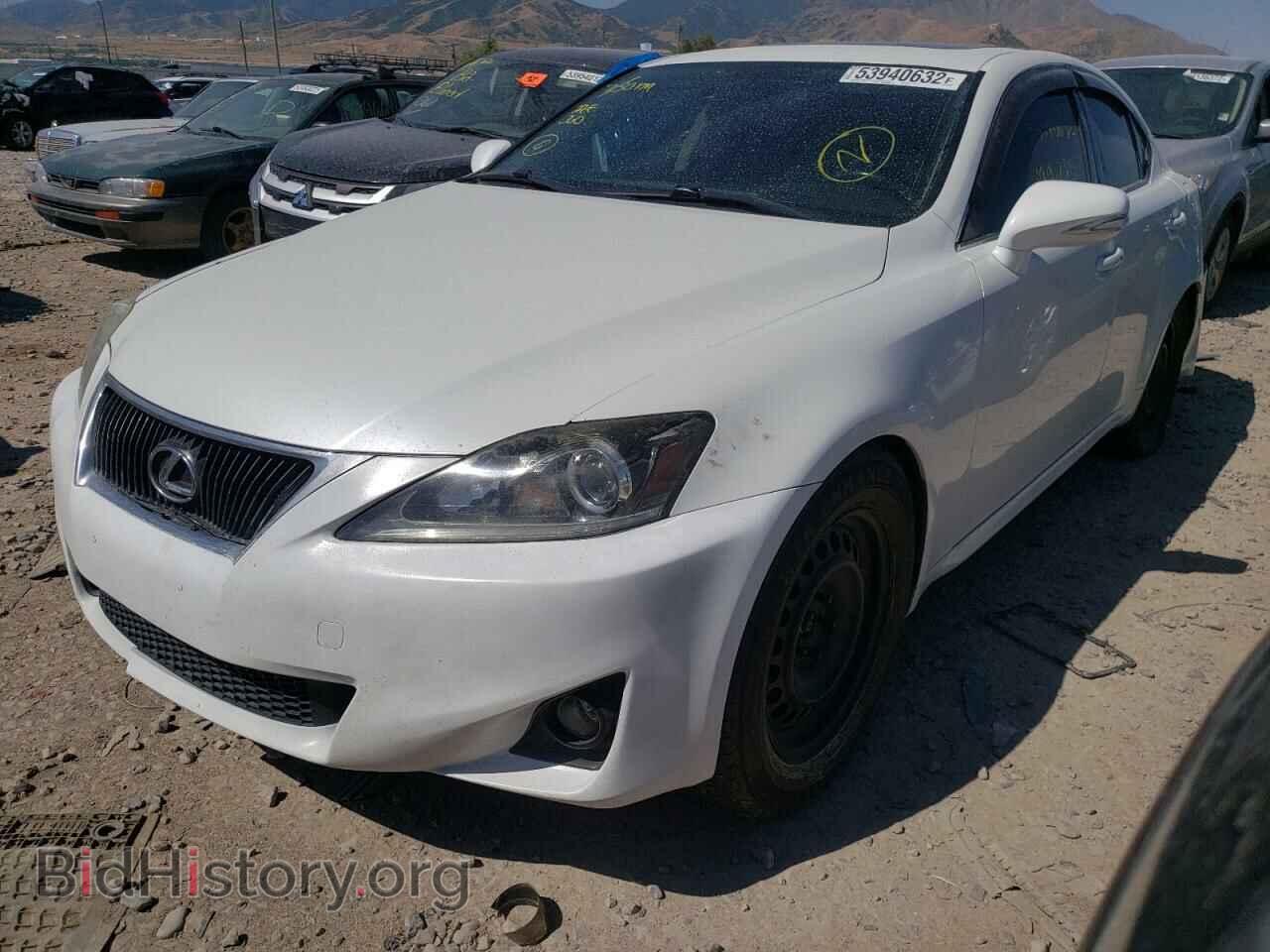 2013 LEXUS IS - VIN: JTHCF5C26D5063200 - Фото 2