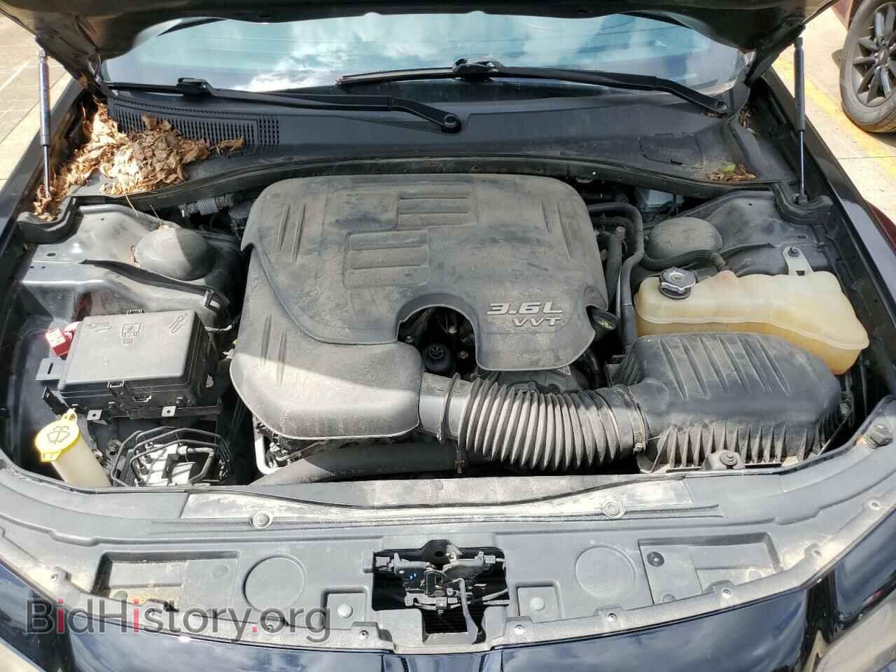 2016 CHRYSLER 300 - VIN: 2C3CCAGG3GH274333 - Фото 11