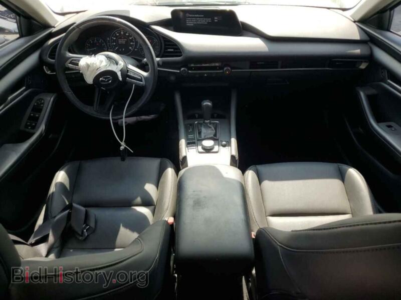 2020 Mazda 3 (VIN 3MZBPACL5LM129334) — photo 8 of 12