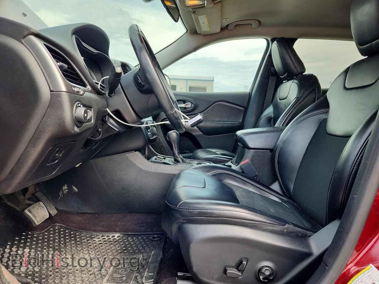2019 JEEP CHEROKEE - VIN: 1C4PJLLB0KD185415 - Фото 7