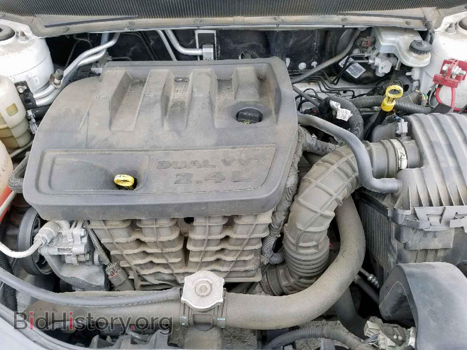 2010 CHRYSLER SEBRING - VIN: 1C3CC5FB7AN149024 - Фото 7