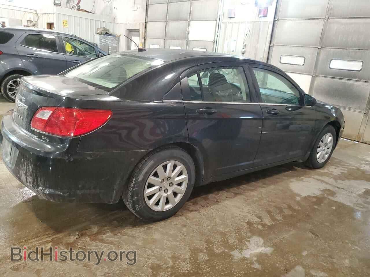 2010 CHRYSLER SEBRING - VIN: 1C3CC4FBXAN112107 - Фото 3