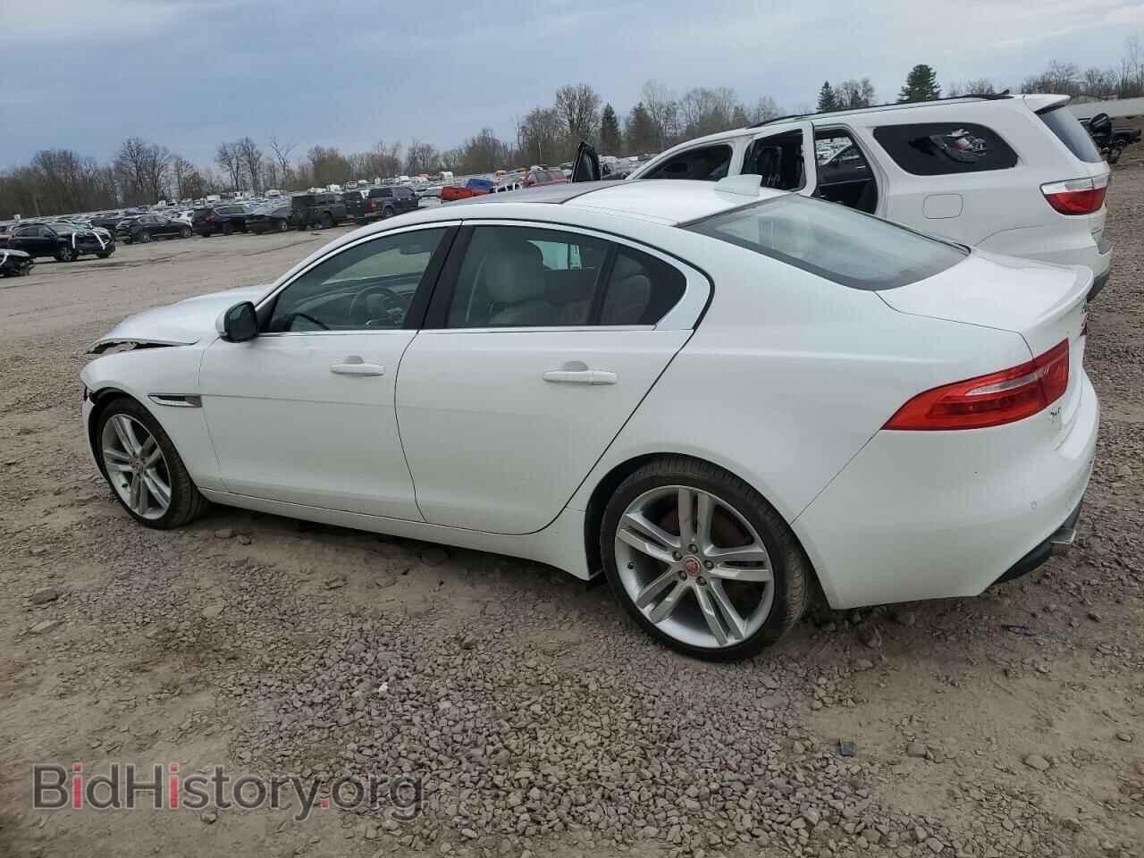 2018 JAGUAR XE - VIN: SAJAK4EV8JCP22098 - Фото 2