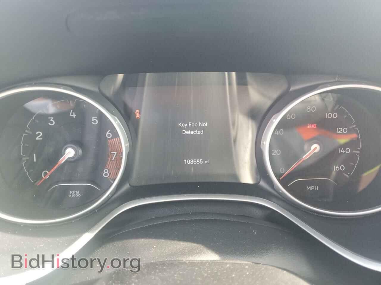 2018 JEEP COMPASS - VIN: 3C4NJCAB7JT139969 - Фото 9