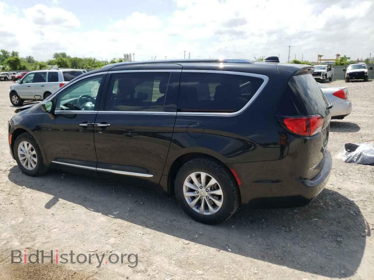 2018 CHRYSLER PACIFICA - VIN: 2C4RC1BG4JR120390 - Фото 2
