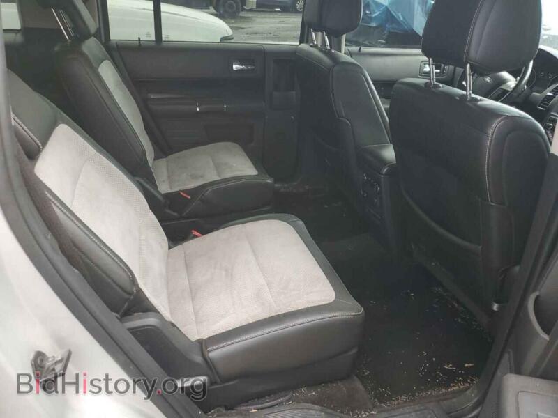 2011 Ford FLEX (VIN 2FMHK6DTXBBD19424) — photo 10 of 12