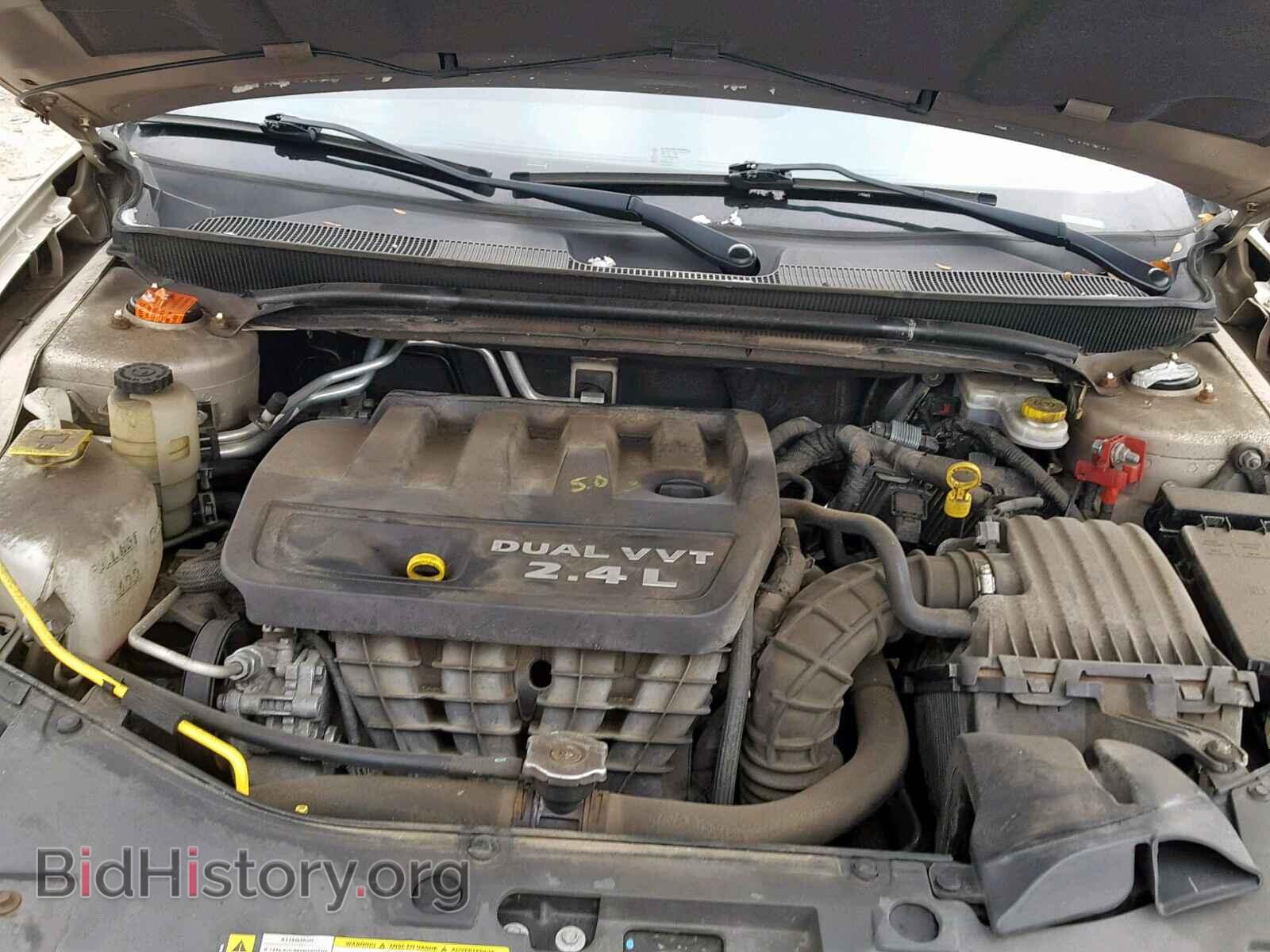 2013 CHRYSLER 200 - VIN: 1C3CCBAB1DN764744 - Фото 7