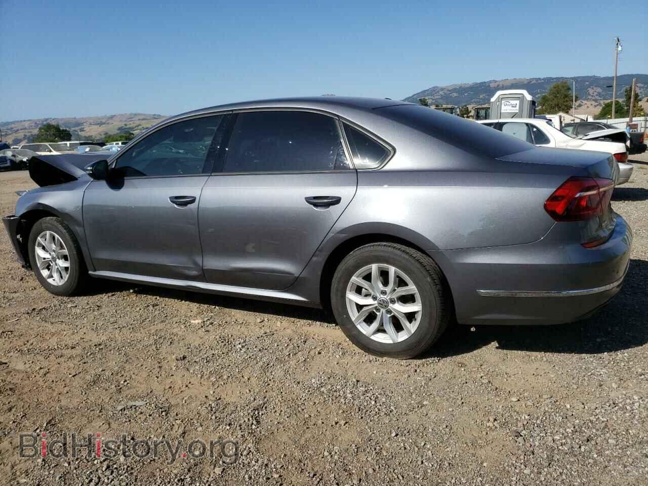 2018 VOLKSWAGEN PASSAT - VIN: 1VWAA7A38JC013627 - Фото 2