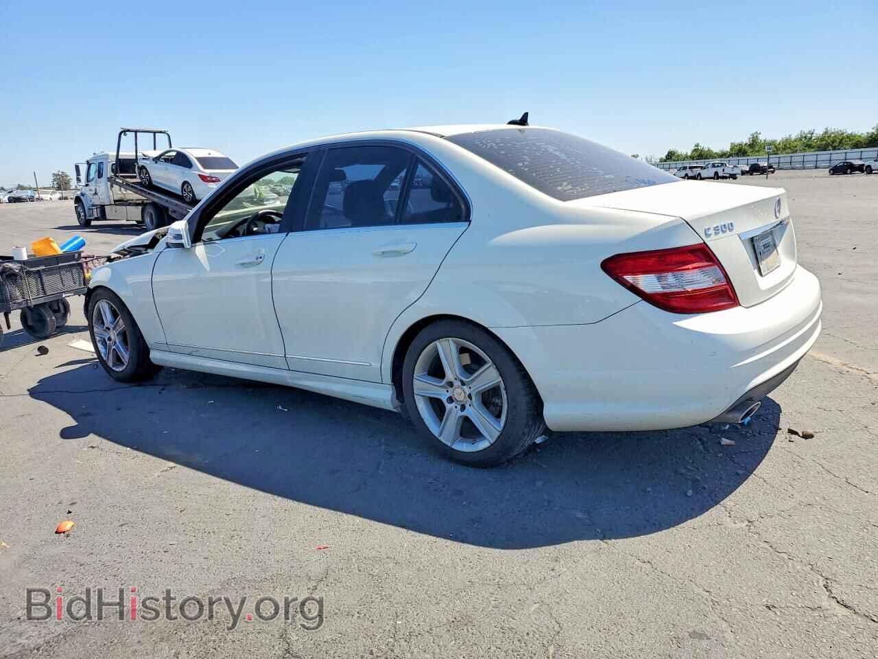 2011 MERCEDES-BENZ C-CLASS - VIN: WDDGF5EB2BA515749 - Фото 2