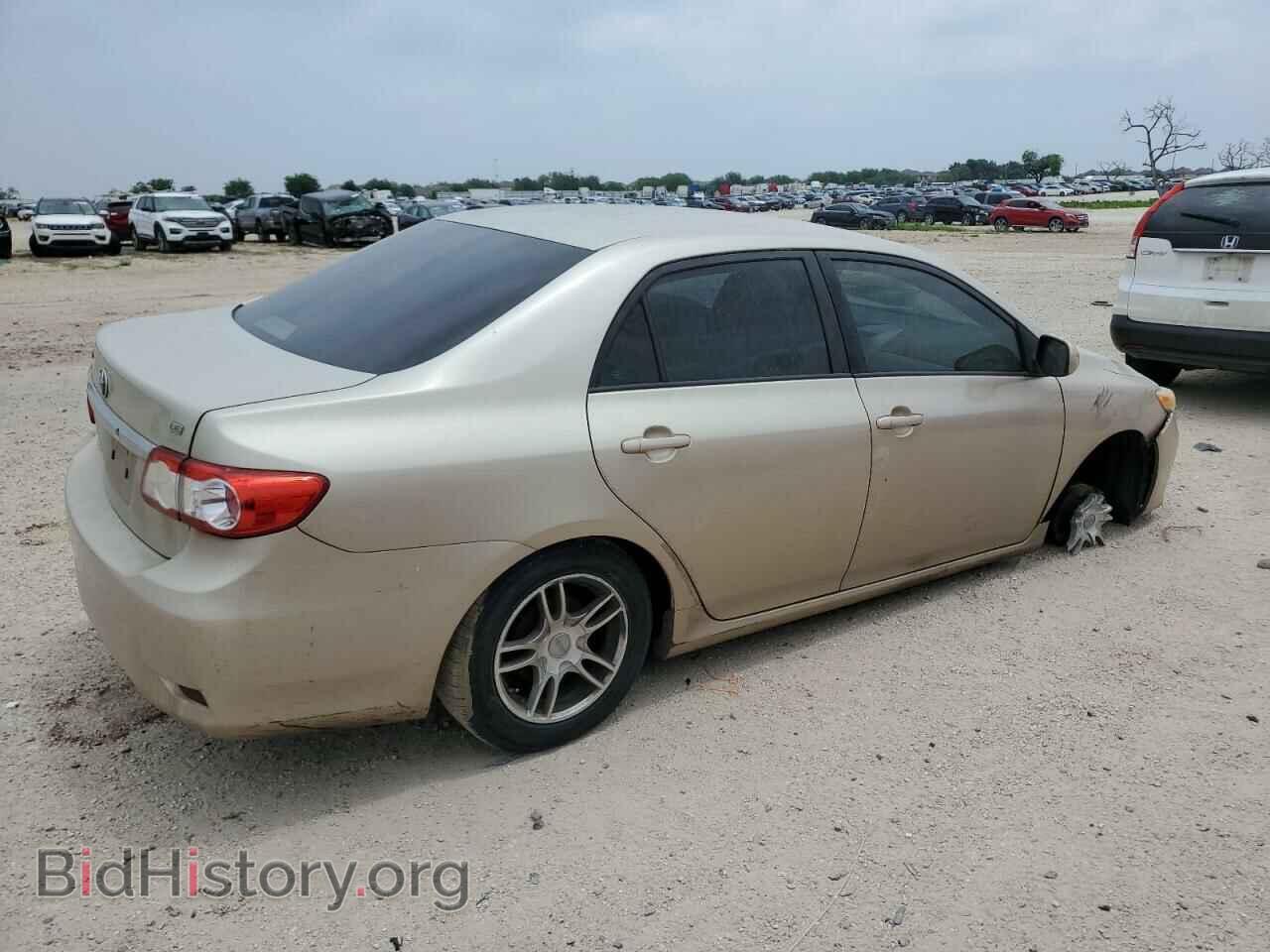 2011 TOYOTA COROLLA - VIN: 2T1BU4EE6BC537201 - Photo 3