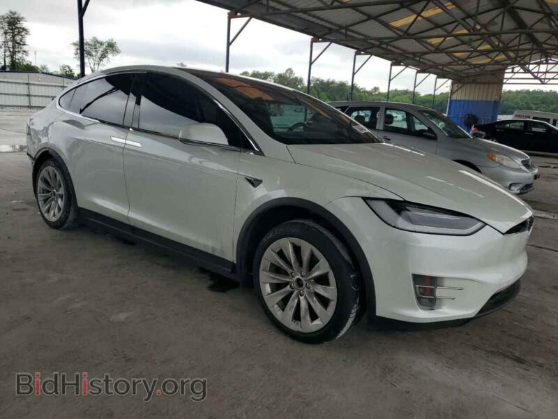 2019 Tesla MODEL X (VIN 5YJXCAE26KF189506) — photo 4 of 12