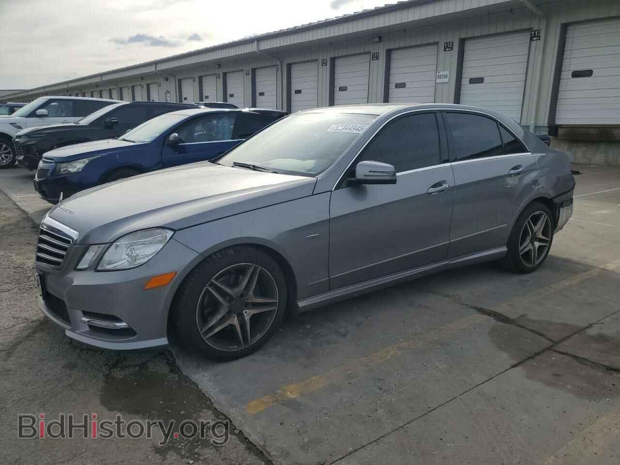 Photo WDDHF5KB0CA600454 - MERCEDES-BENZ E-CLASS 2012
