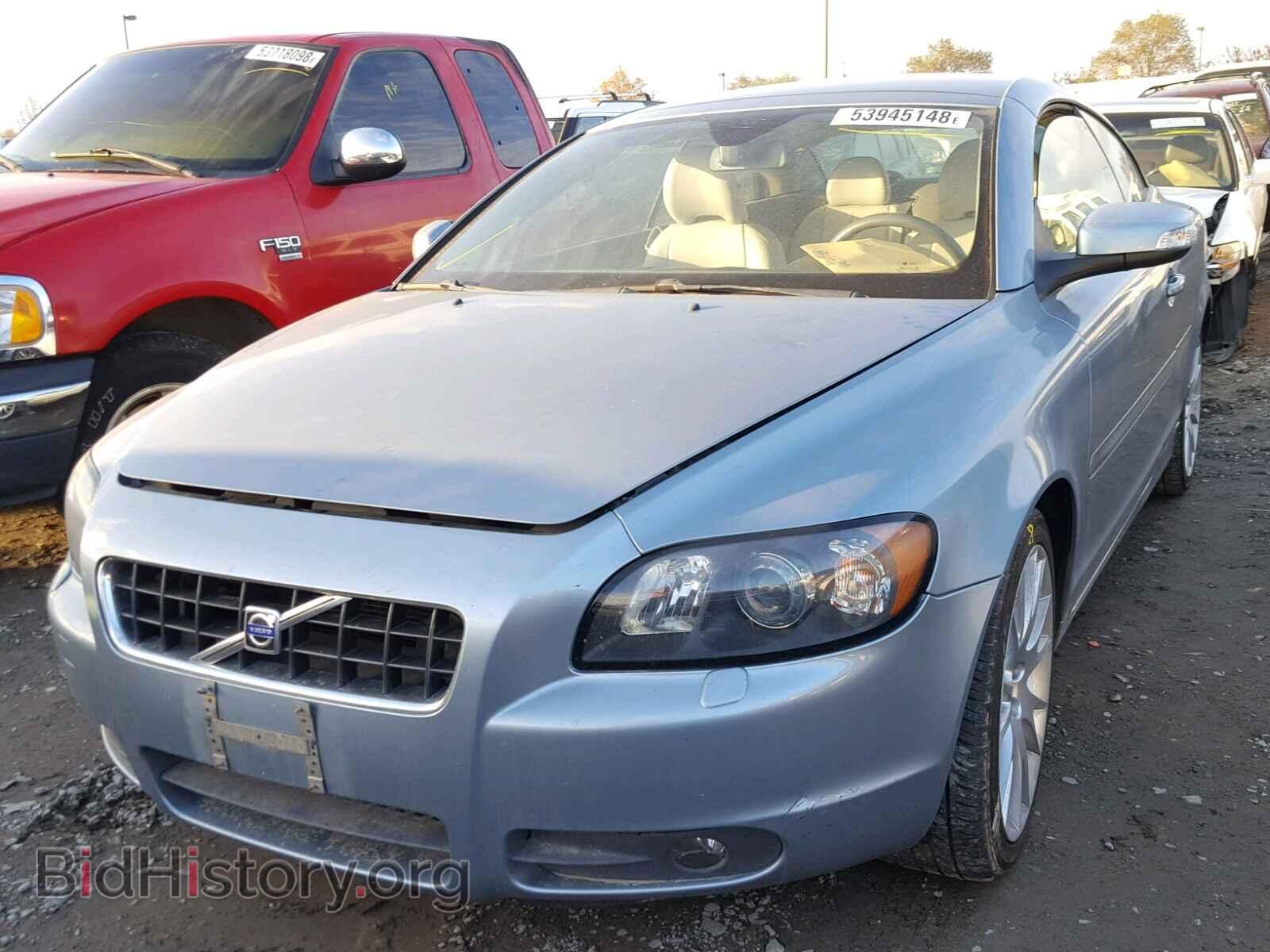 2008 VOLVO C70 - VIN: YV1MC67228J045248 - Фото 2