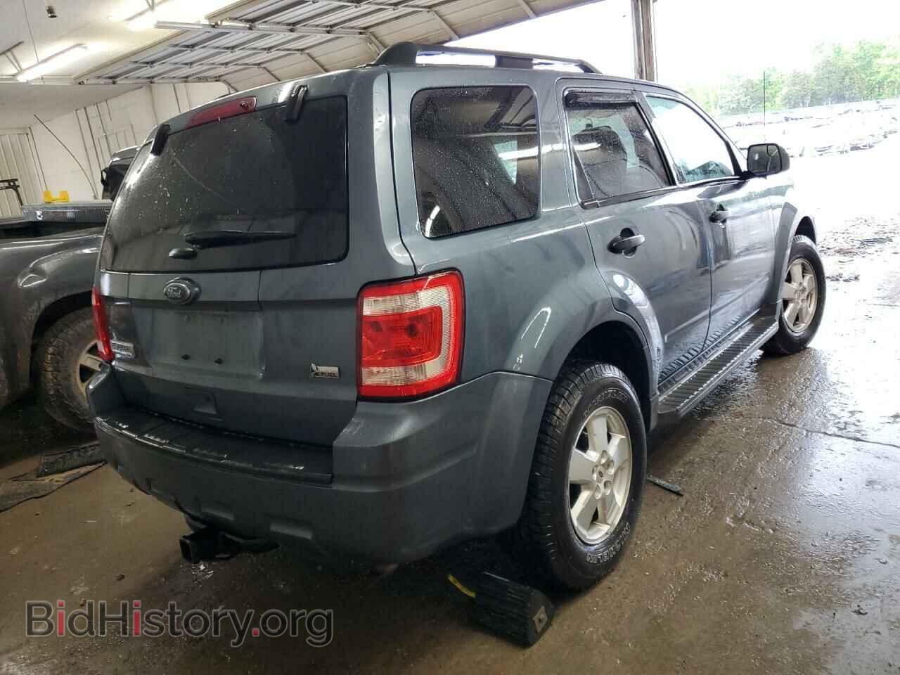 2011 FORD ESCAPE - VIN: 1FMCU9DG4BKA85702 - Фото 3
