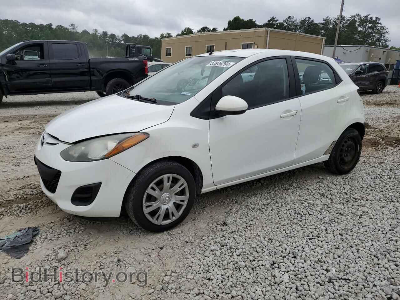Фотография JM1DE1KY4D0156558 - MAZDA 2 2013