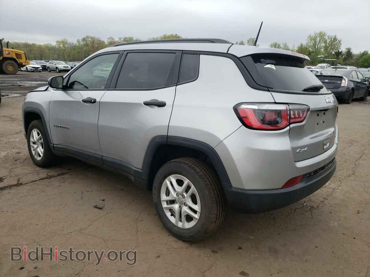 2018 JEEP COMPASS - VIN: 3C4NJDAB0JT100209 - Фото 2