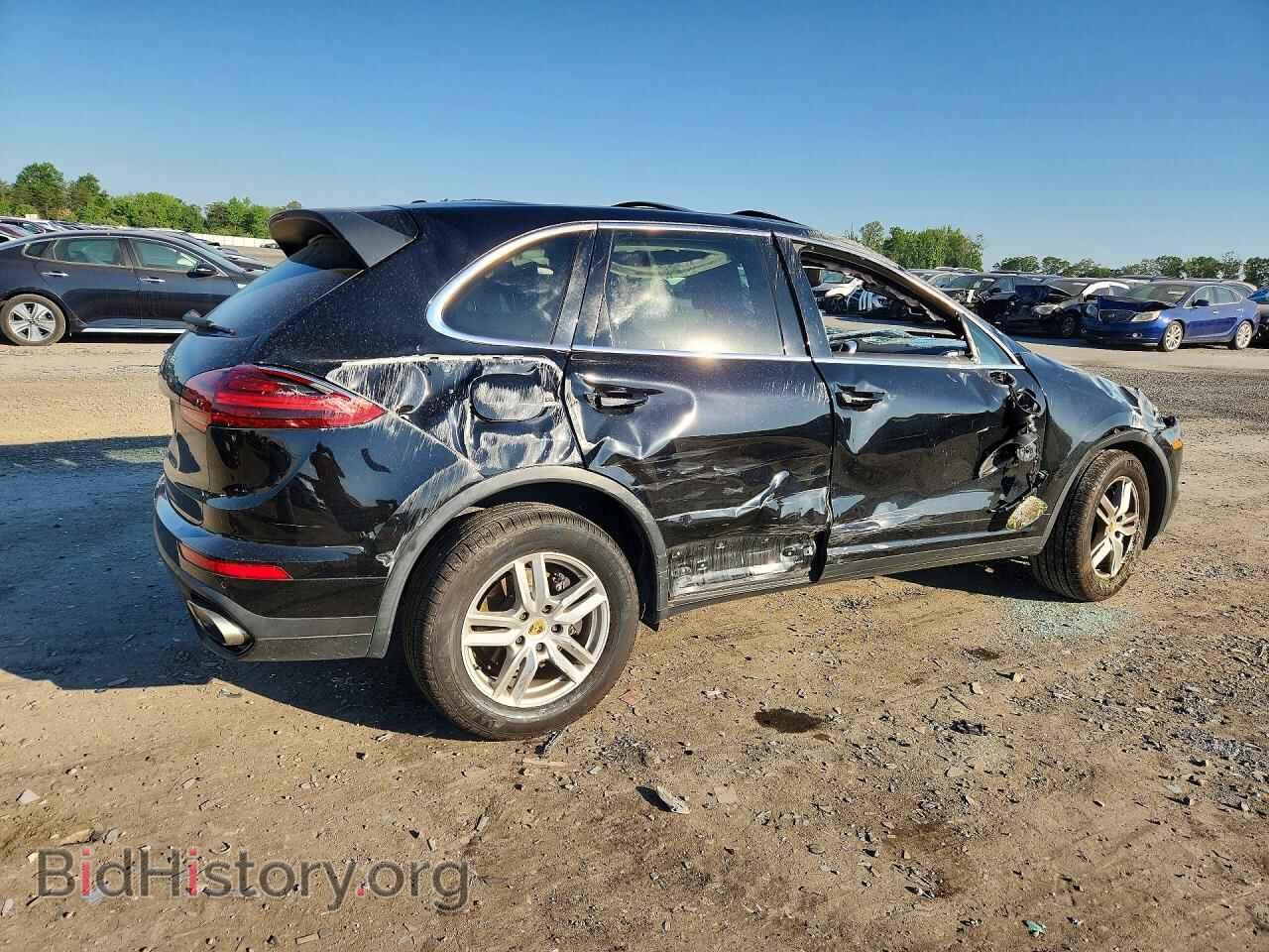 2017 PORSCHE CAYENNE - VIN: WP1AA2A26HKA91660 - Photo 3