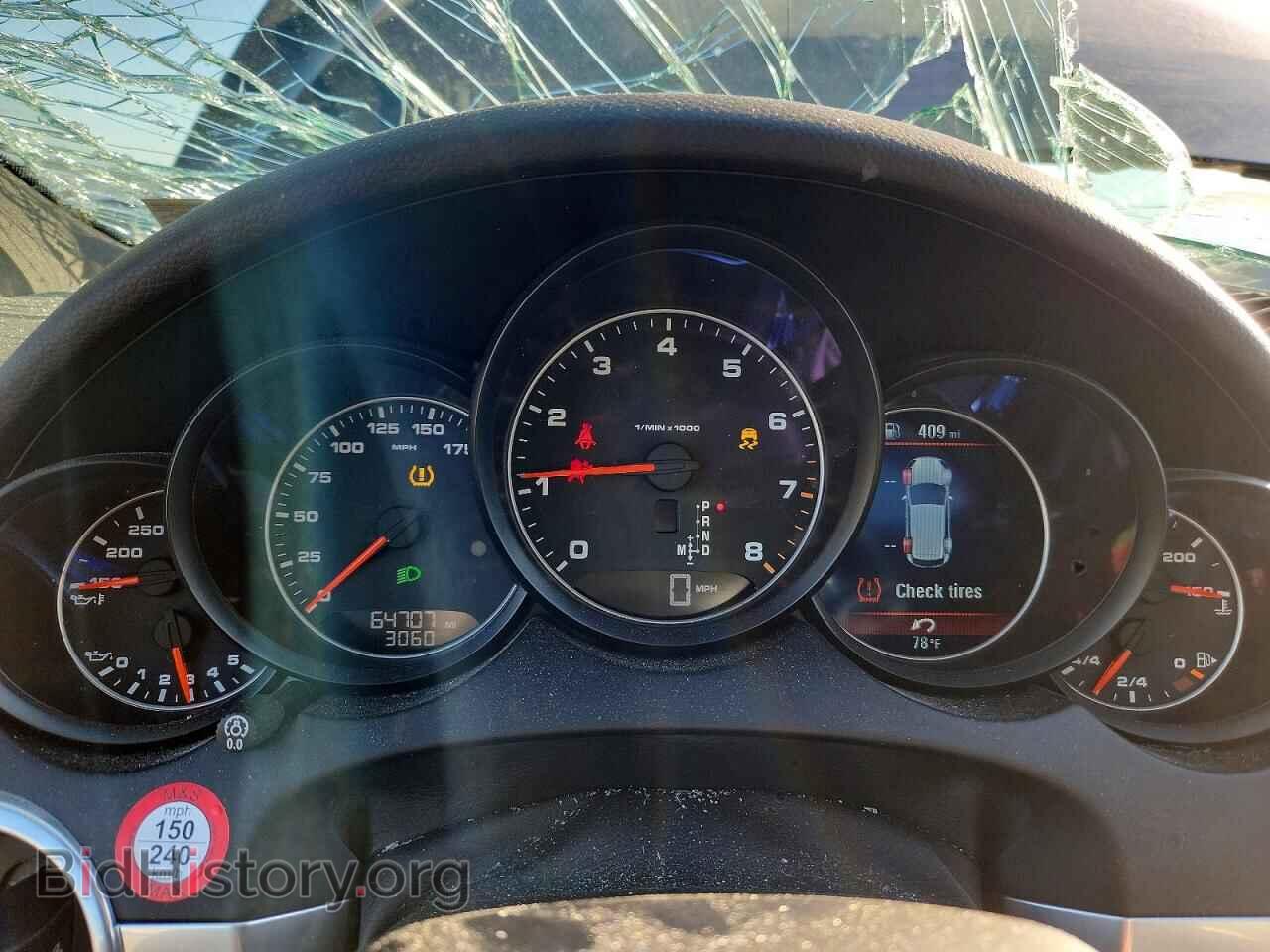 2017 PORSCHE CAYENNE - VIN: WP1AA2A26HKA91660 - Photo 9