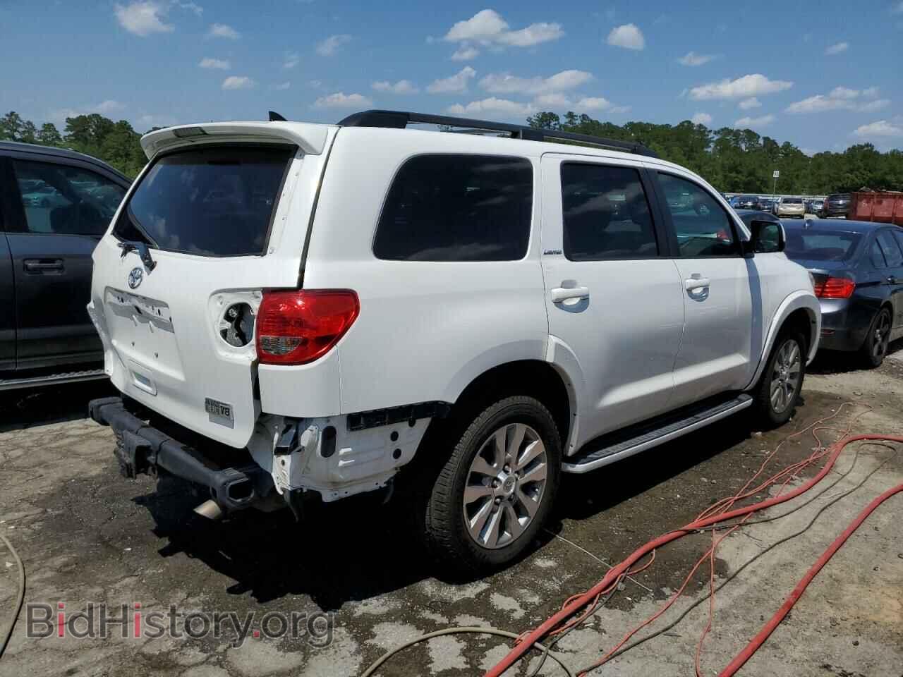 2011 TOYOTA SEQUOIA - VIN: 5TDZY5G11BS035593 - Фото 3