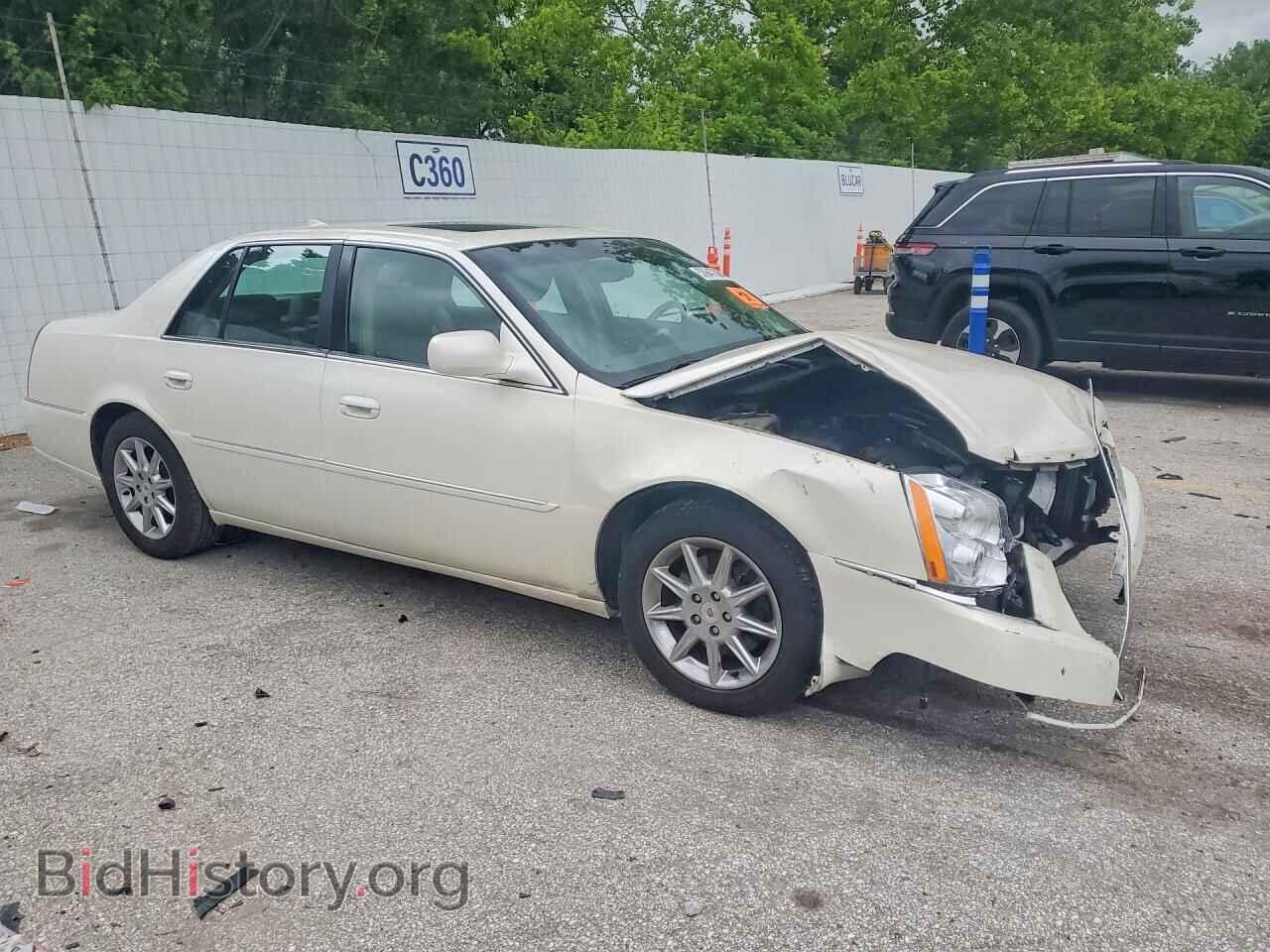 2011 CADILLAC DTS - VIN: 1G6KD5E61BU131072 - Фото 4