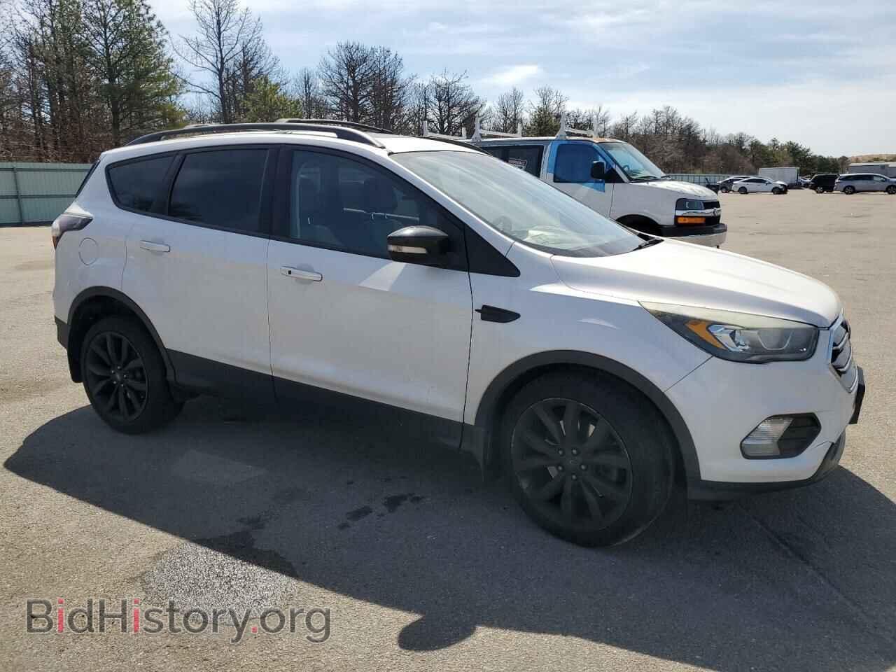 2017 FORD ESCAPE - VIN: 1FMCU9J90HUB19038 - Photo 4