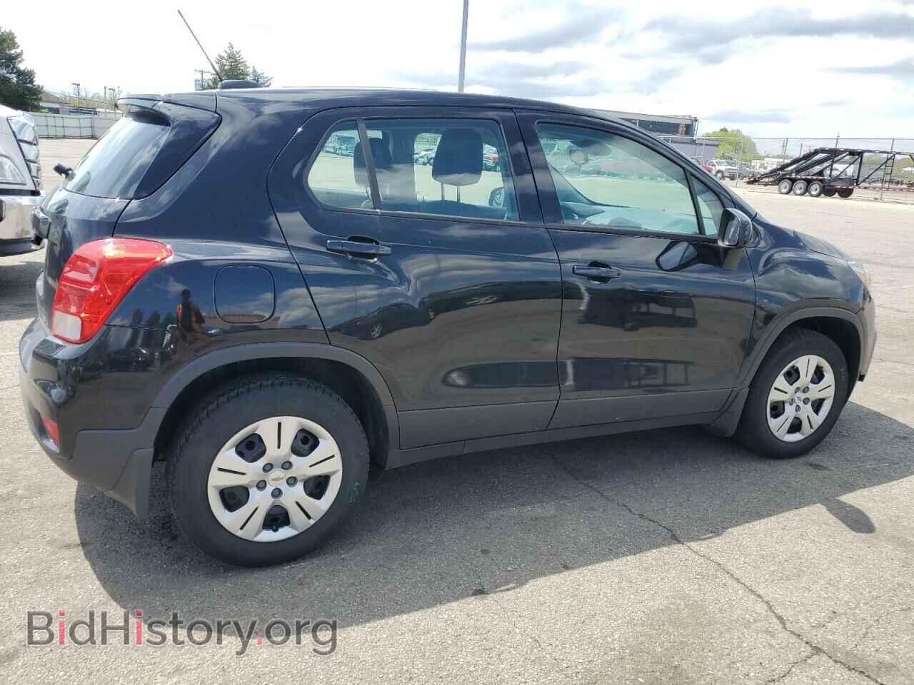 2018 CHEVROLET TRAX - VIN: 3GNCJKSB3JL352456 - Фото 3