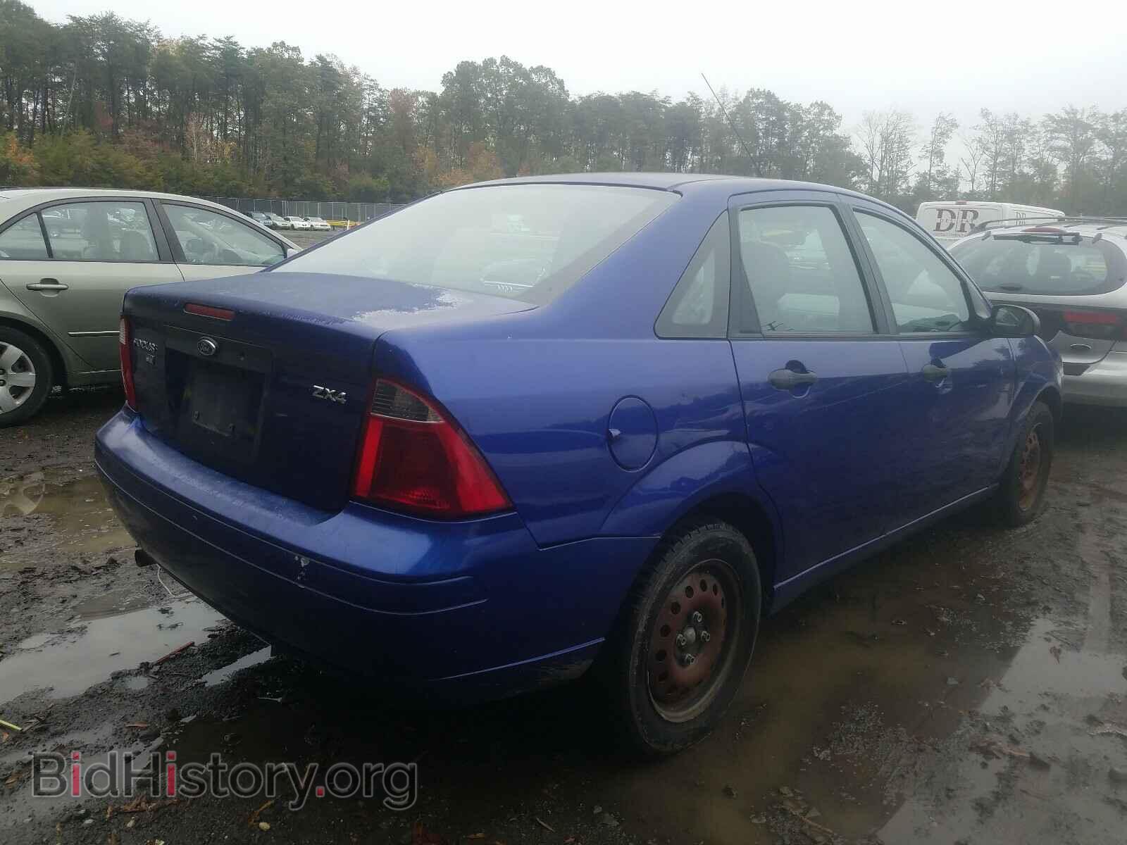 2006 FORD FOCUS - VIN: 1FAFP34N16W172255 - Фото 4