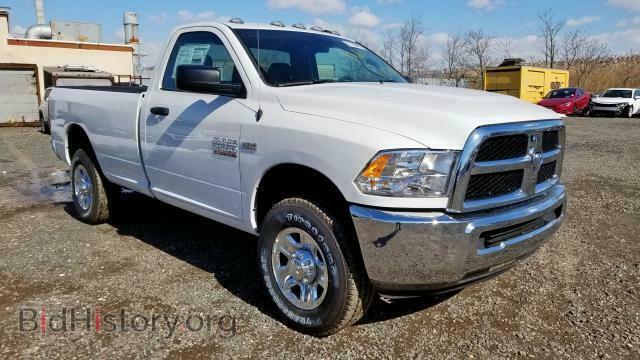 Photo 3C6MR5AJ4JG283924 - RAM 2500 ST 2018