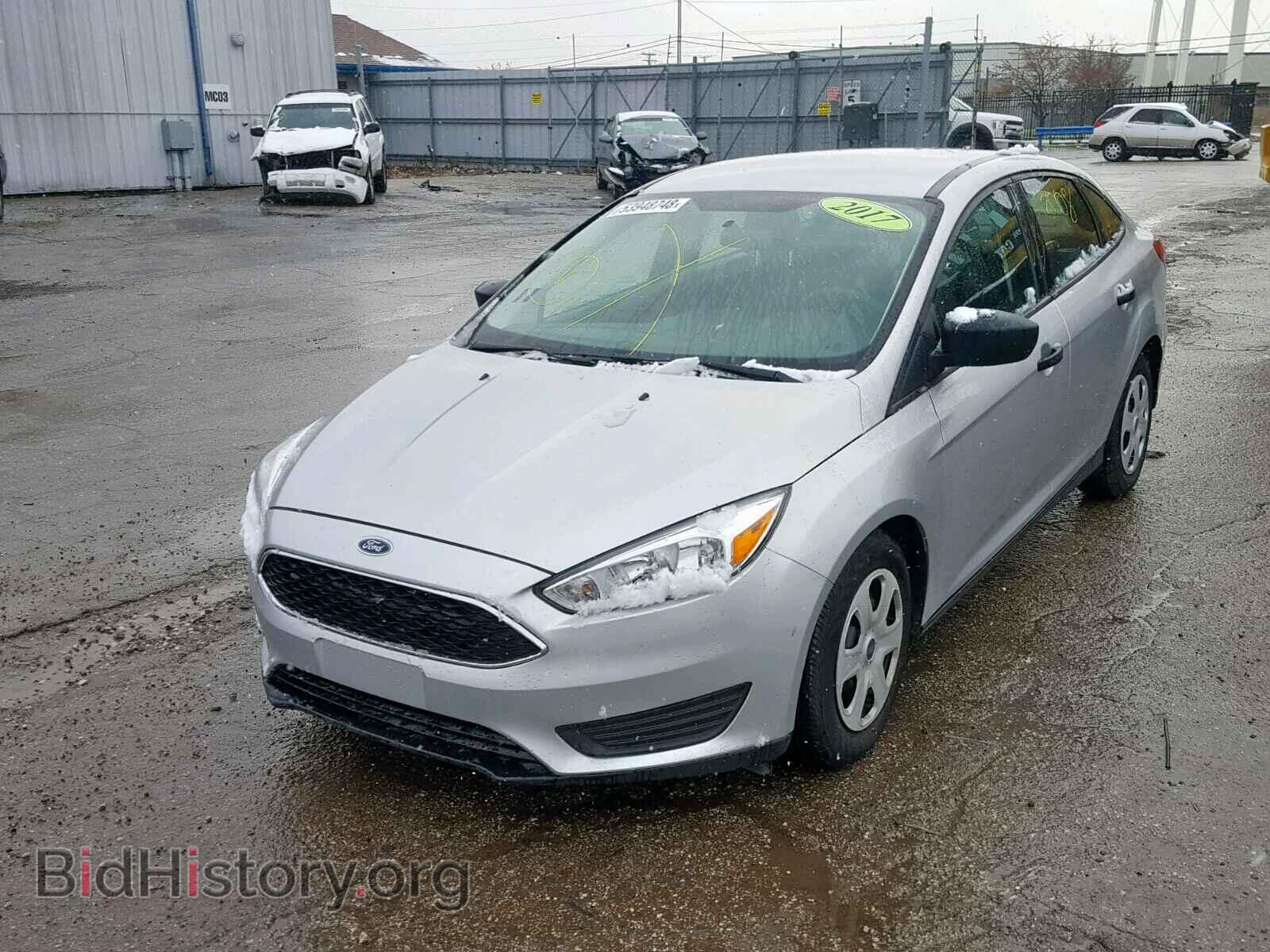 2017 FORD FOCUS - VIN: 1FADP3E28HL242821 - Photo 2