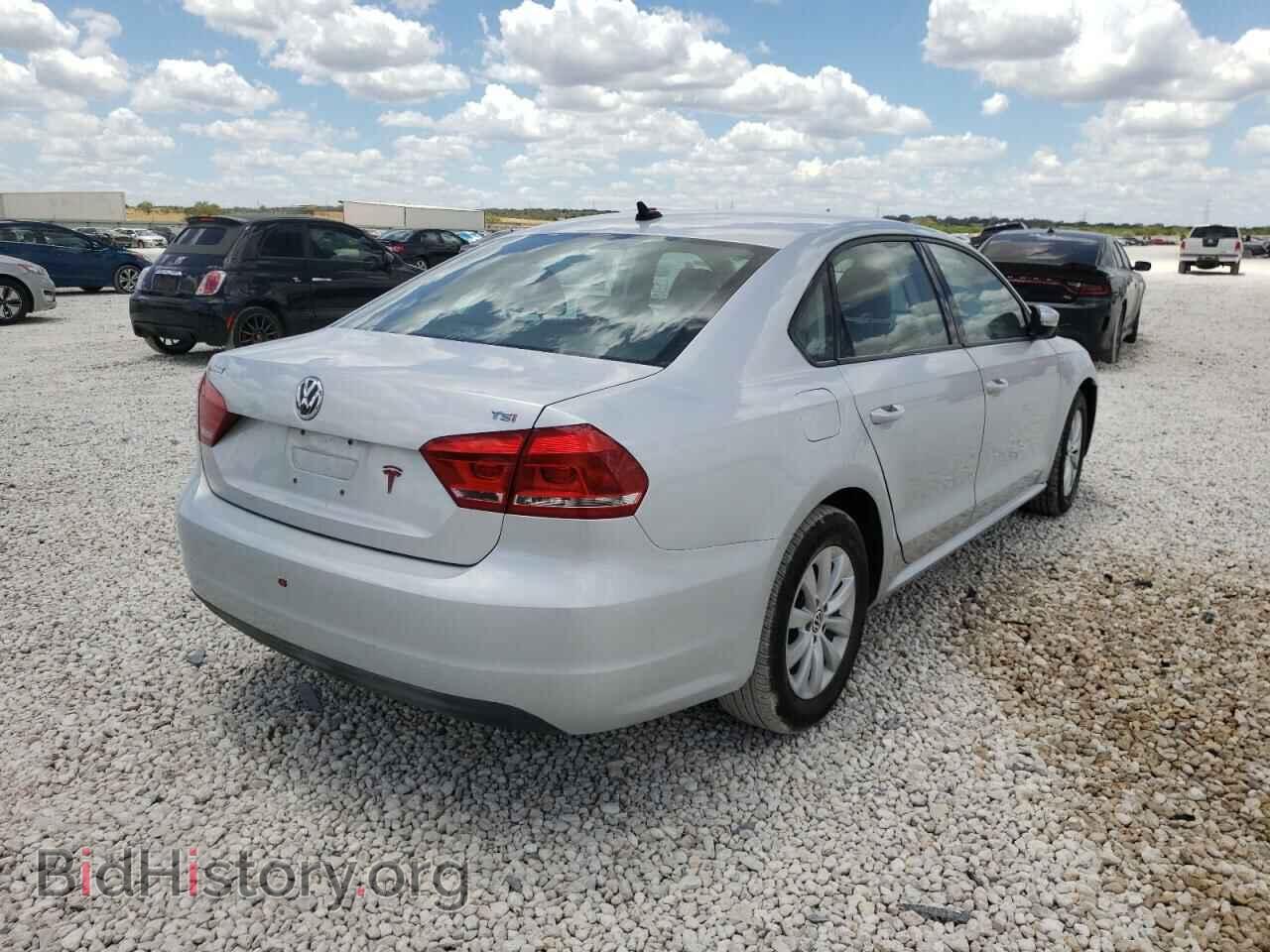 2015 VOLKSWAGEN PASSAT - VIN: 1VWAT7A31FC022171 - Фото 4