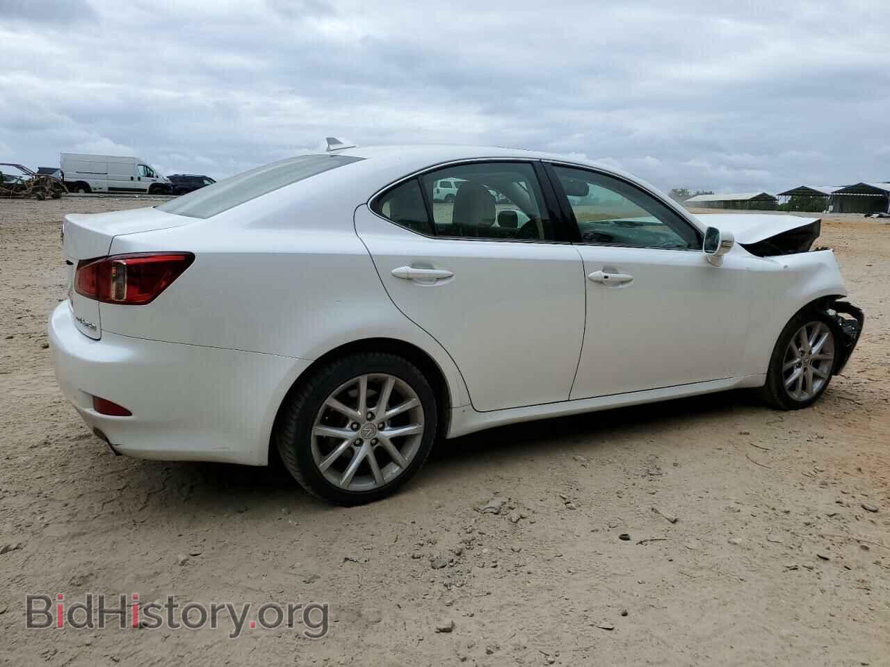 2013 LEXUS IS - VIN: JTHCF5C24D5063339 - Photo 3
