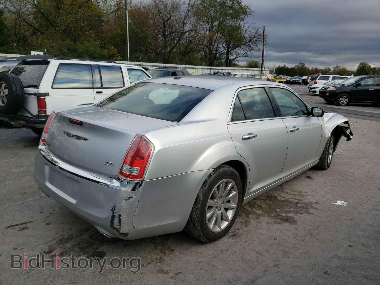 2012 CHRYSLER 300 - VIN: 2C3CCACG1CH250080 - Photo 4