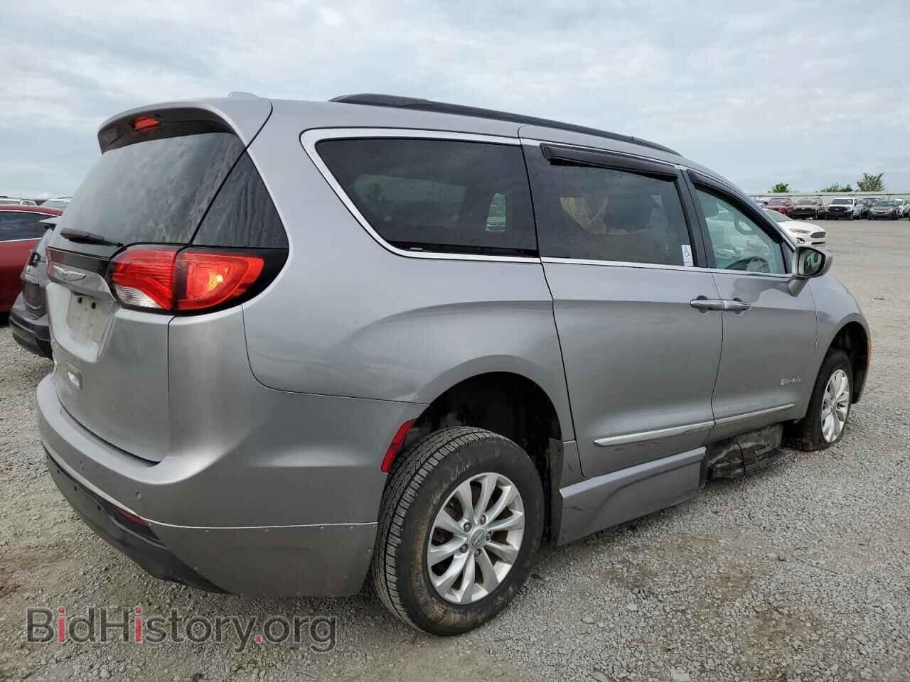 2017 CHRYSLER PACIFICA - VIN: 2C4RC1BG4HR768628 - Photo 3