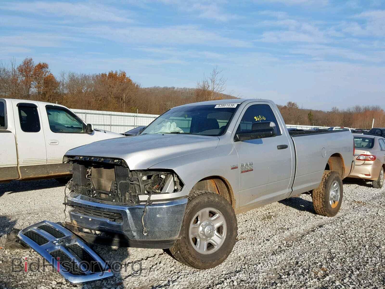 2017 RAM 2500 ST - VIN: 3C6MR5AJ7HG562617 - Фото 2